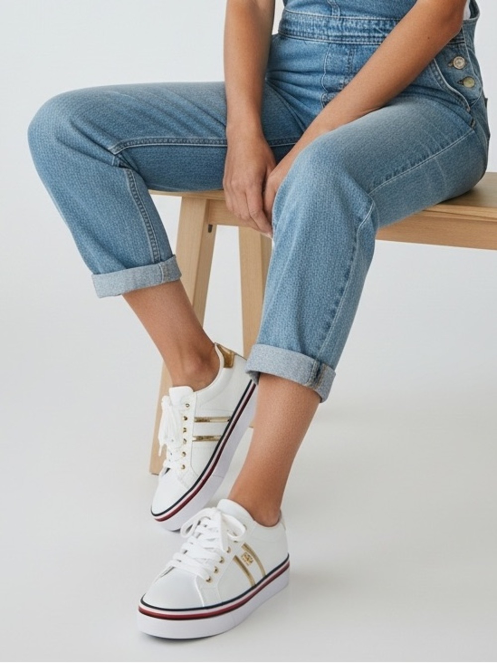 Tommy Hilfiger Fentii White Sneakers with Gold Accents Red-Navy Stripe Woman New